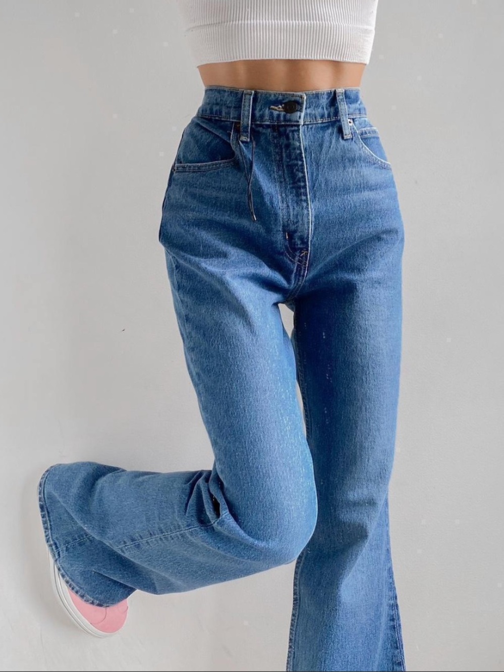 Levi’s 70s High Rise Flare Medium Wash Jeans Western 70s 27 - Picture 3 of 11